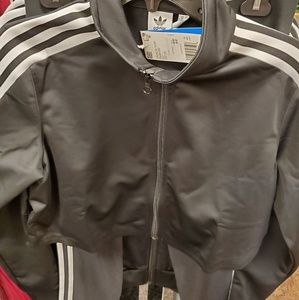 ISO ADIDAS CROPPED TRACK JACKET